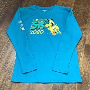 DISNEY LONG SLEEVED ATHLETIC JERSEY. 5K 2020. SIZE YM Teal. COLLECTIBLE‼️